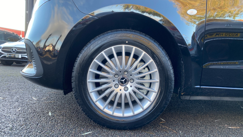 Mercedes-Benz Vito L2 Diesel Rwd 116CDI Pro Crew Van 9G-Tronic